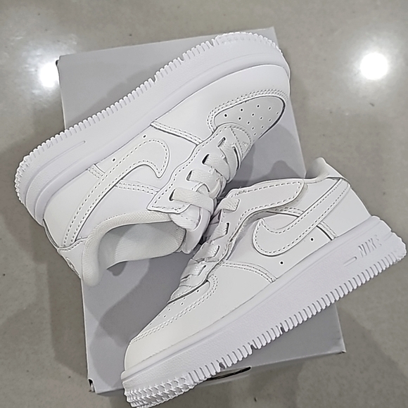 Nike Force 1 Low EasyOn - Picture 2 of 3
